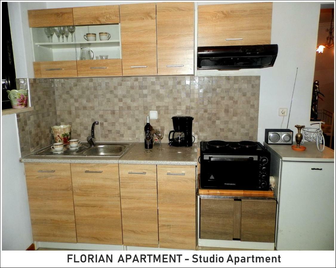 Ferienwohnung Florian Flat Complex Preveza Exterior foto